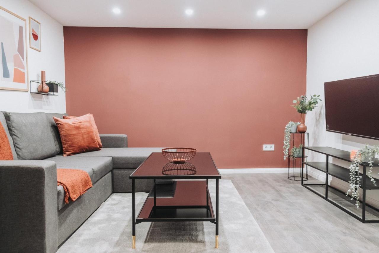 D84- Boutique Apartments, Best Location, By Bqa Budapeste Exterior foto